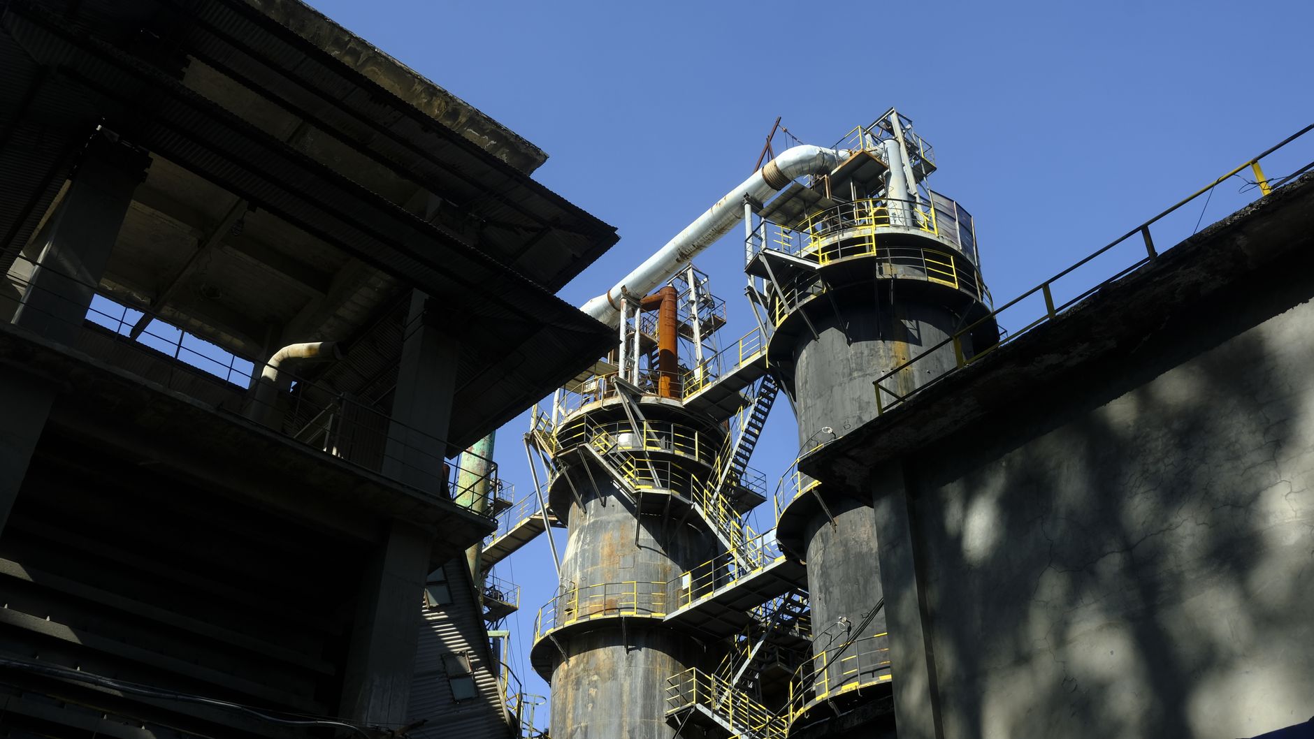 Asbestos Exposure at Illinois Institute of Technology IIT Chicago Illinois campus: Former Worker Claims