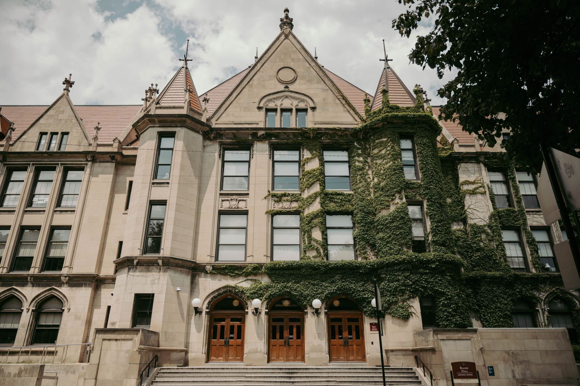 Asbestos Exposure at University of Chicago Steam Plant Hyde Park: Former Worker Claims